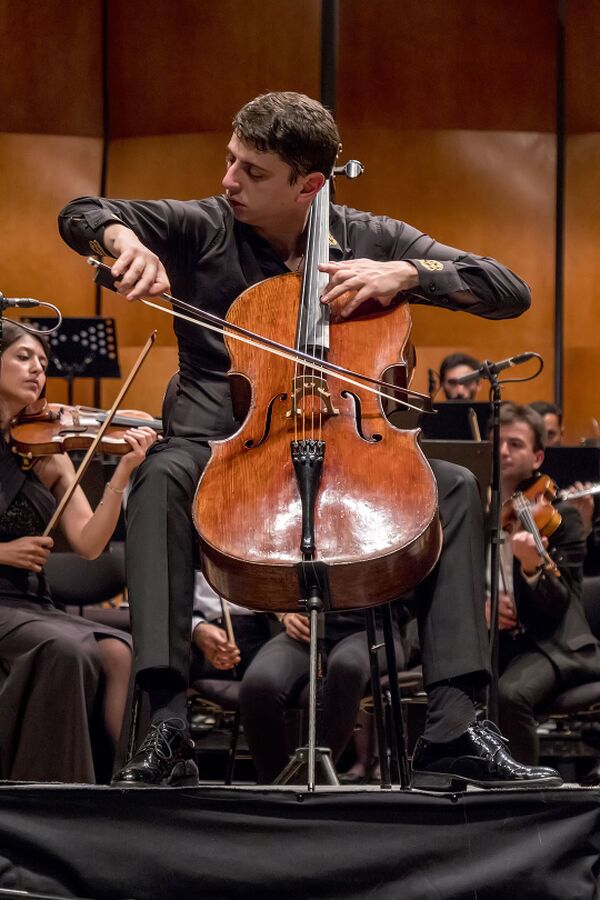 THE MAGIC CELLO