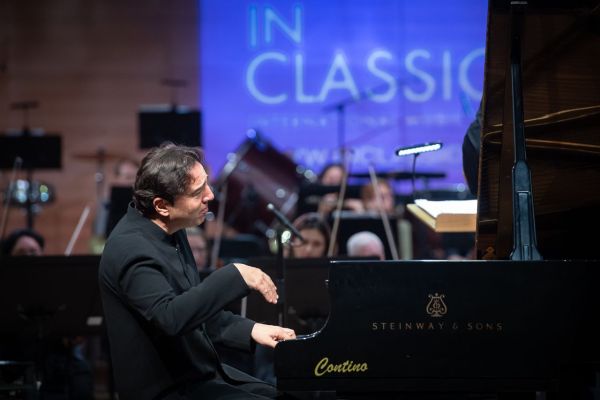 Brilliant and Cheerful Mozart